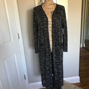 NWT LulaRoe Sarah duster cardigan size M